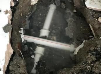监利阳台漏水维修公司为您分享楼上楼下漏水怎么处理